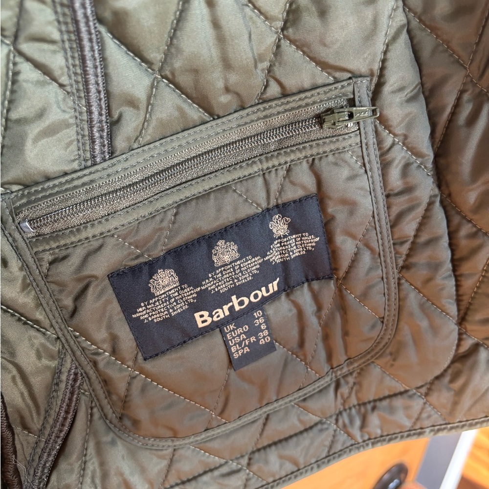 Barbour Olive Quilted Jacket with Zip Pocket